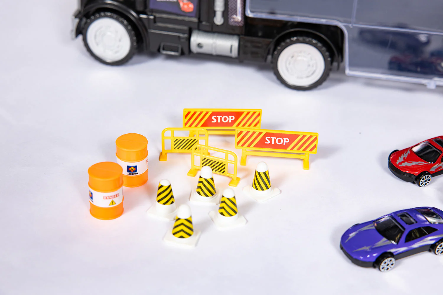 Die-cast Car Transporter - Image 6