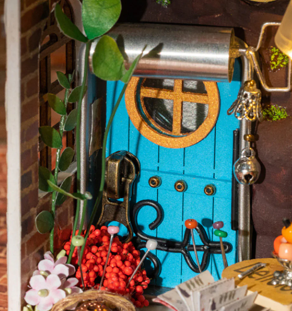 DIY Miniature House Kit: Borrowed Garden - Image 5