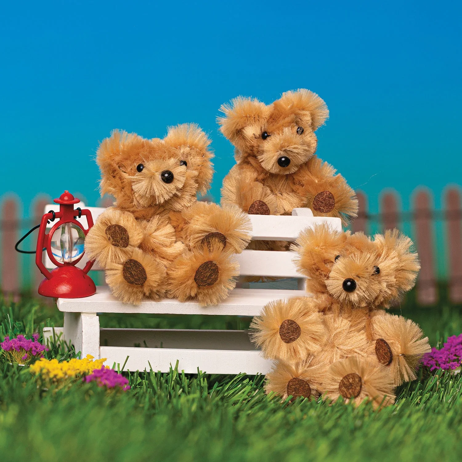 KLUTZ DIY Miniature Cozy Bear Cabin - Image 5
