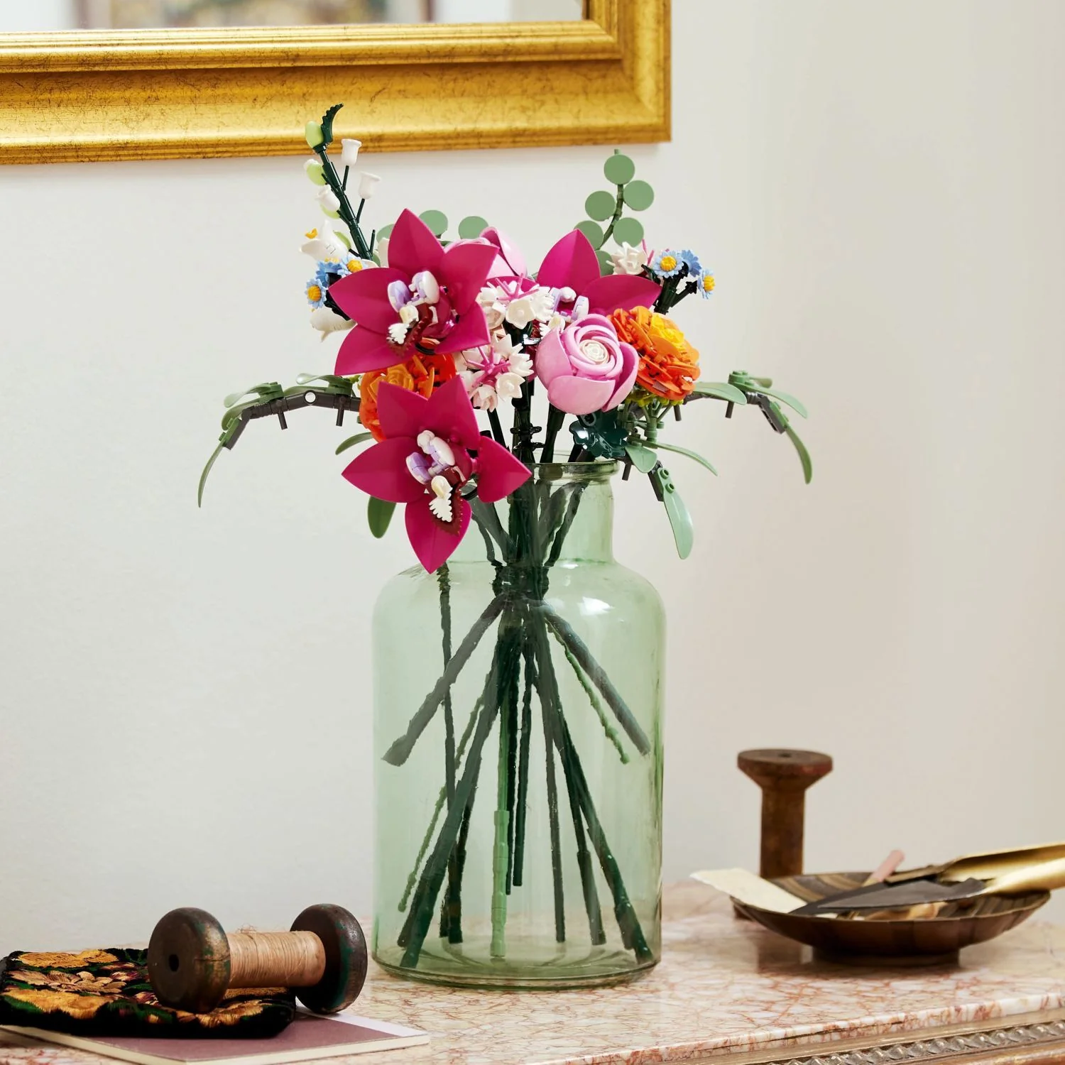 LEGO Botanicals: Pretty Pink Flower Bouquet - Image 10