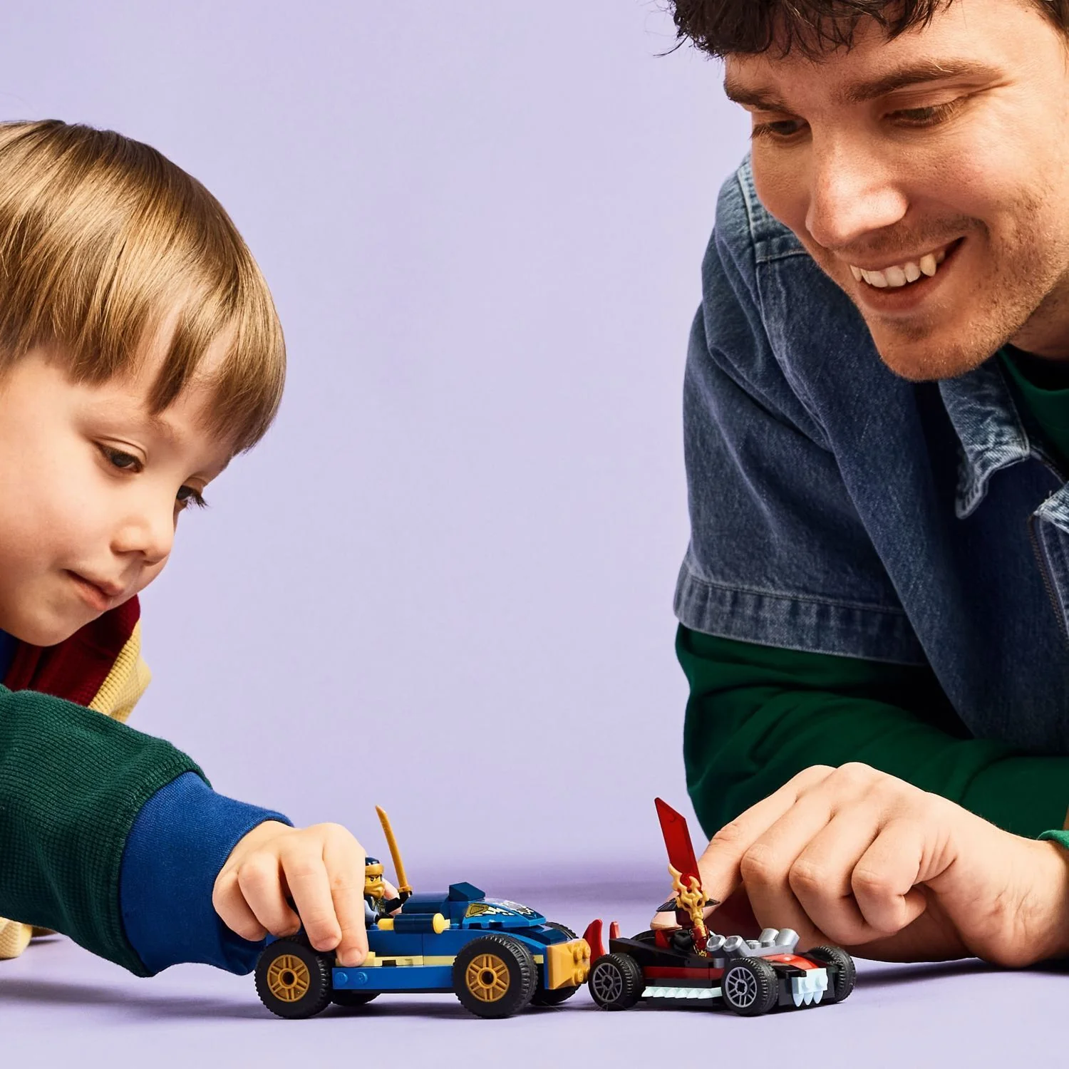 LEGO Ninjago: Rogue vs. Drix Race Car Duel - Image 4