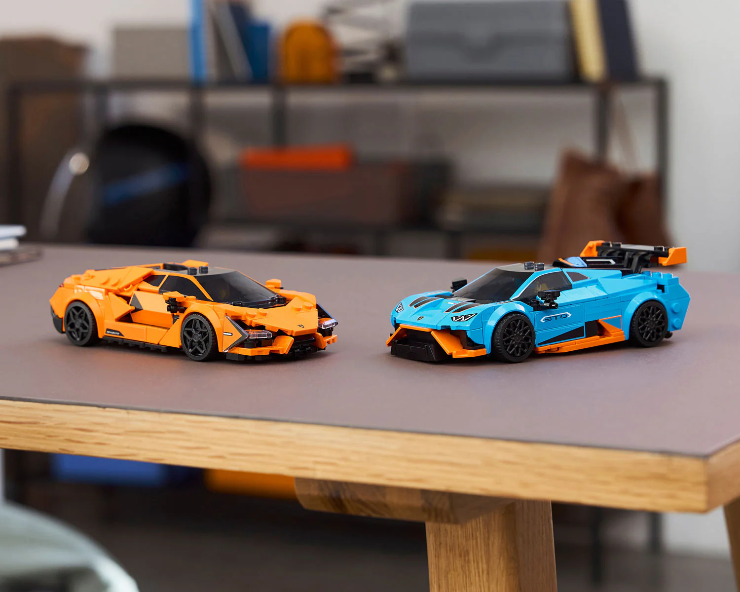 LEGO SPEED CHAMPIONS Lamborghini Revuelto & Lamborghini Huracán STO - Image 6