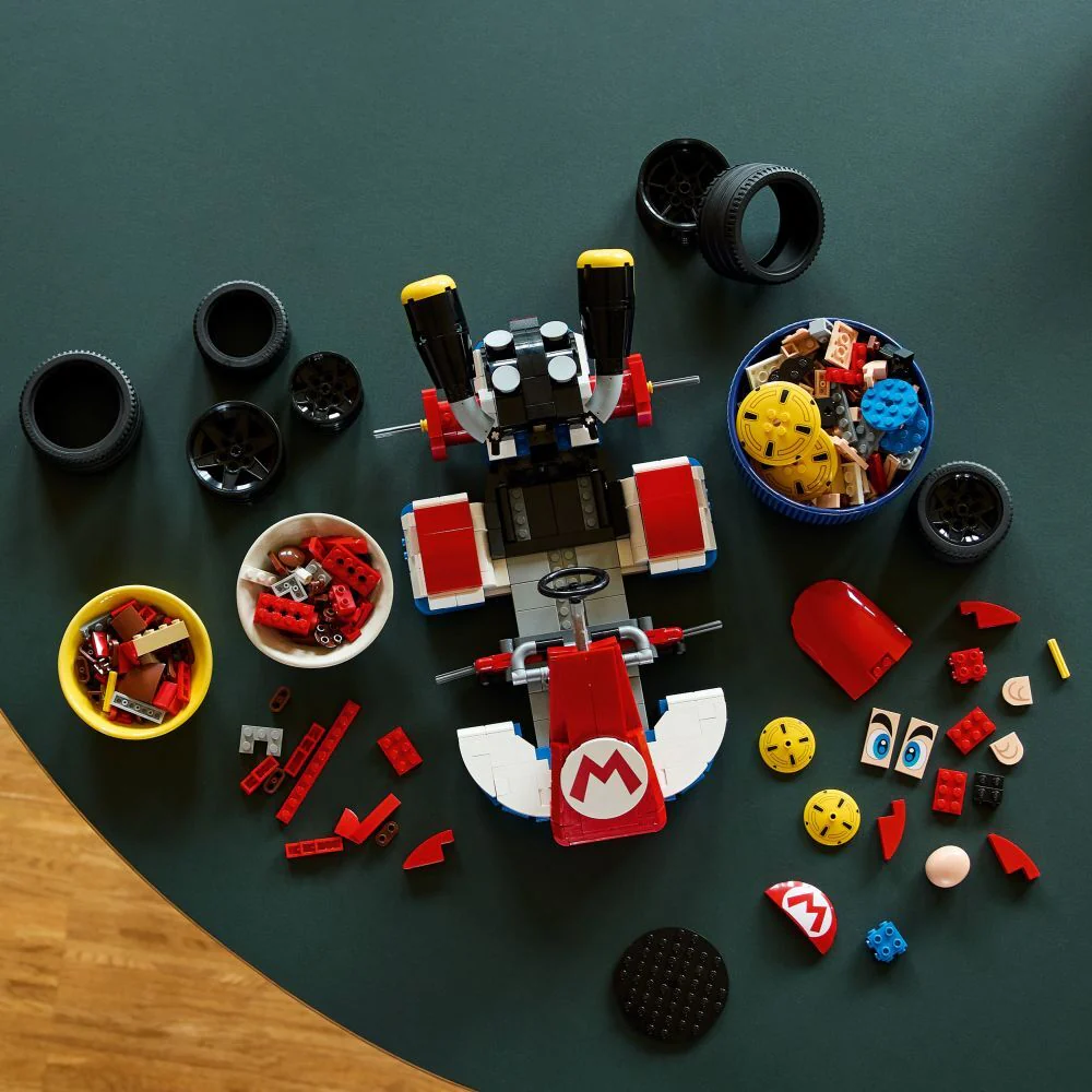 LEGO Super Mario: Mario Kart™ – Mario & Standard Kart - Image 4